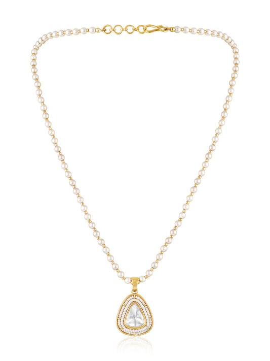Noor Triana Pearl Necklace Set