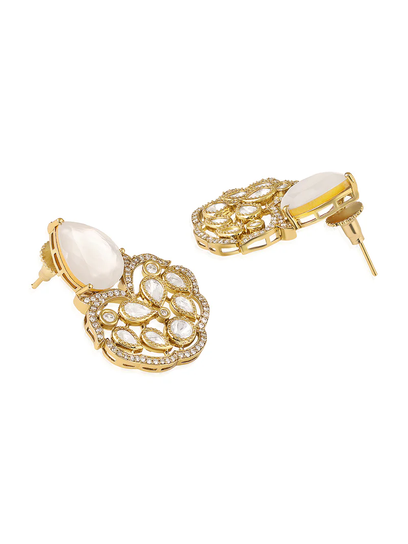 Noor Mahal Pearl Chand Earrings